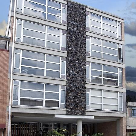 Estelar Apartamentos Aeropuerto 보고타 외부 사진