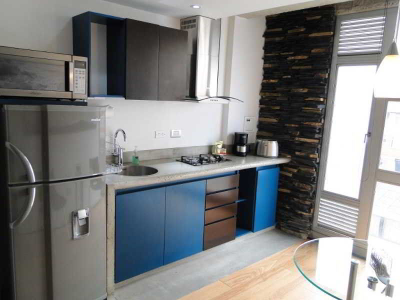 Estelar Apartamentos Aeropuerto 보고타 객실 사진