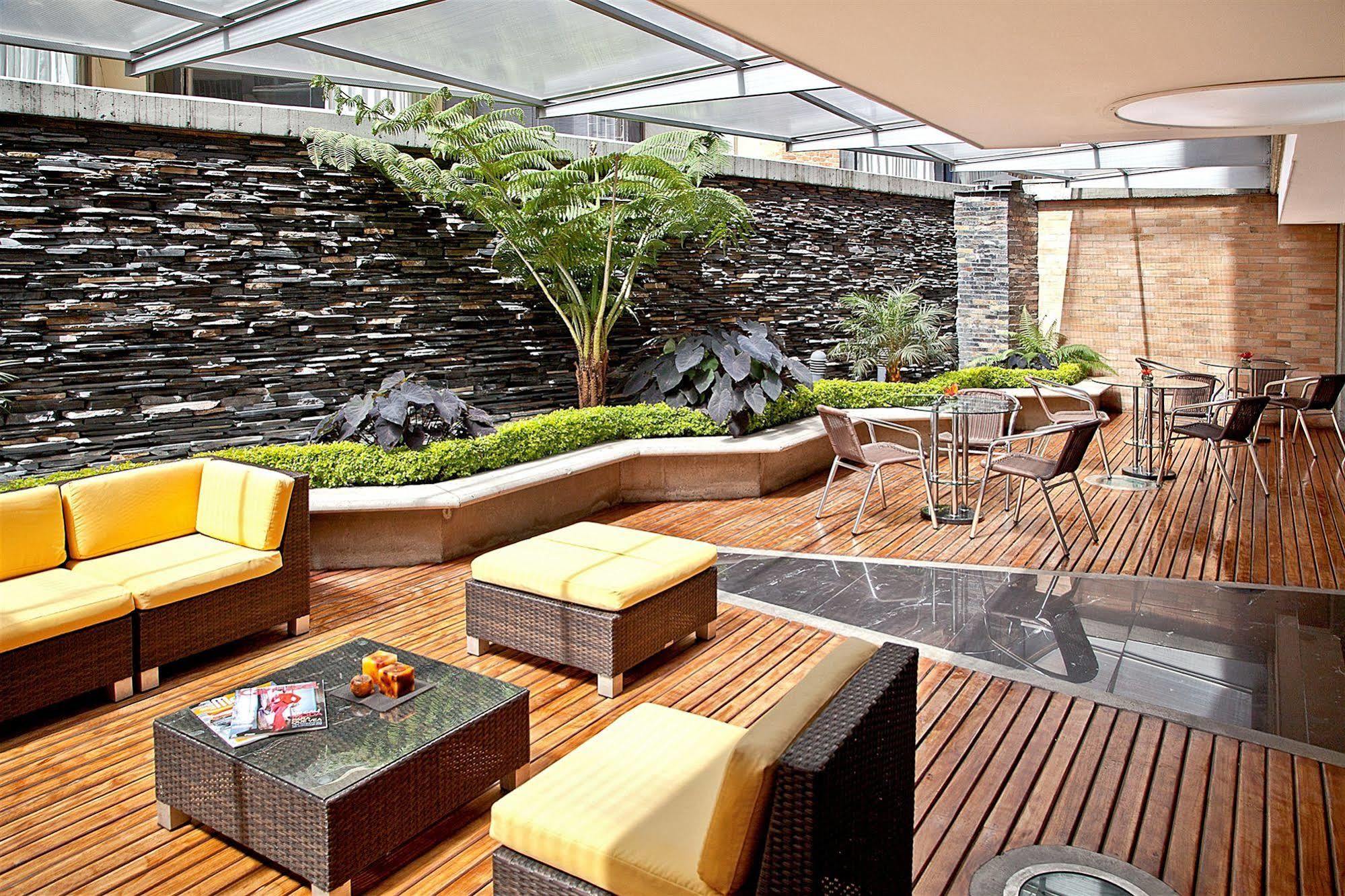 Estelar Apartamentos Aeropuerto 보고타 외부 사진